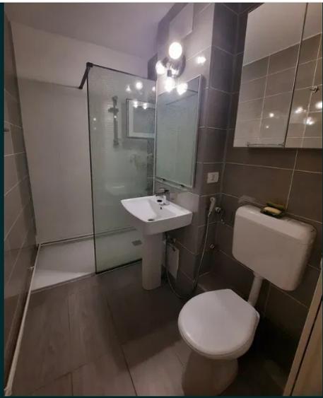 Tineretului Parc metrou ,bl.1978 4/10, decomandat,Amenajat,centrala,loc parcare, - 6