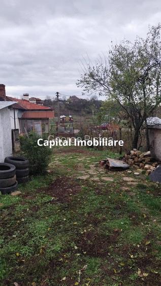 Baicoi Central 1613 mp Parc Petrom