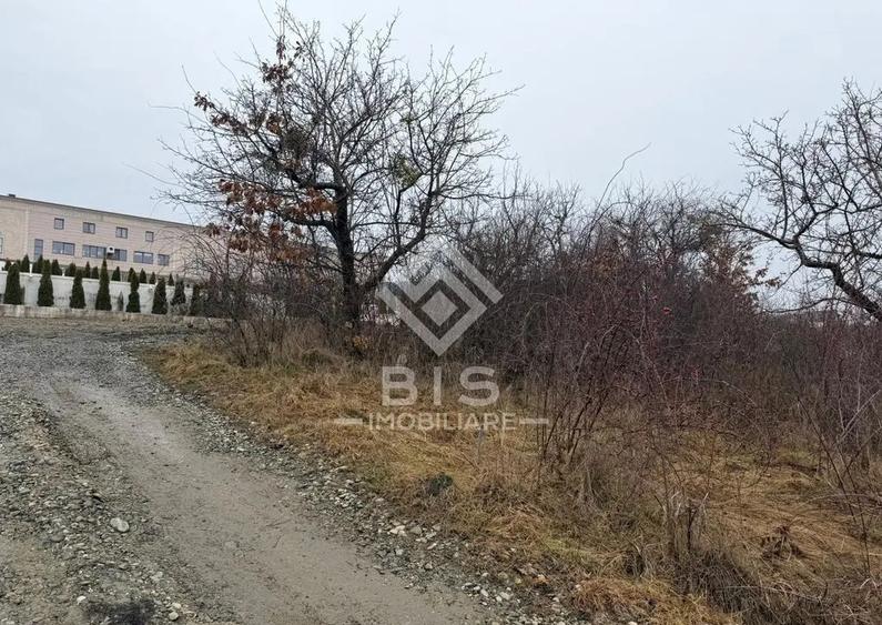 Teren 874 mp - zona Pico Verde - 2