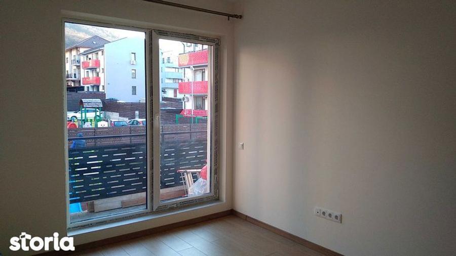 Inchiriez apartament 50 mp (2 camere) - Sub Cetate - 7