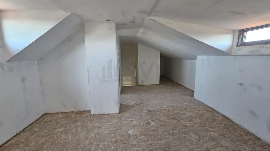 REA1023104 Apartament 5 camere I Bragadiru - 22