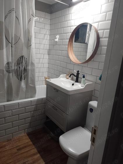 Apartament 3 camere de inchiriat Sector 4 fara agentie 5 min Metrou - 8