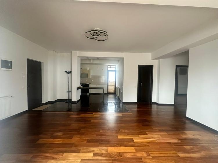 Inchiriez apartament 3 camere nemobilat zona Baneasa cu loc parcare subterana - 5