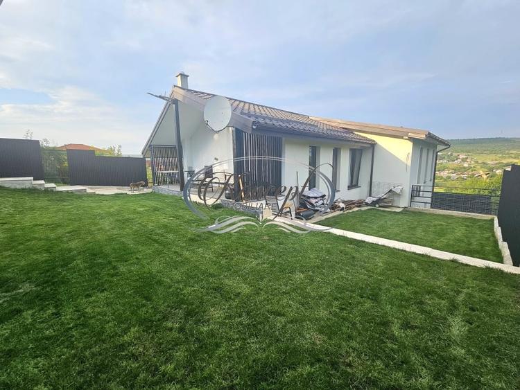 Locuinta retrasa cu teren 500 mp si intimitate, cartier Iris - 4