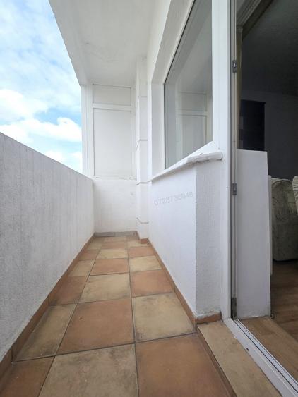 Bulevardul Decebal stradal, langa Metrou Piata Muncii - 14