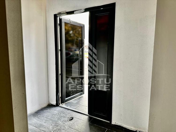Spațiu comercial de închiriat Zona UTA, Arad - 1