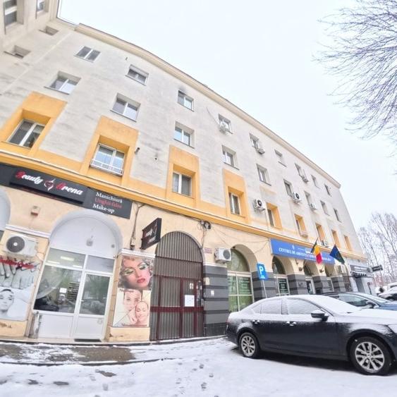 Muncii - Basarabia - Bloc mixt -Garsoniera cu boxa - etj 2 - 1