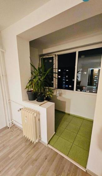 61500 euro-Titan -langa parc Ior- garsoniera bloc mixt - 1