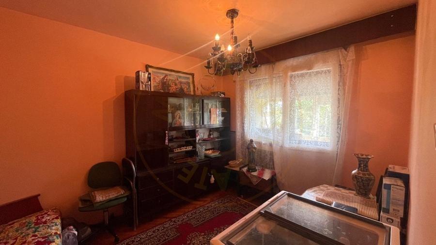 De vanzare Apartament 3 camere Careiului - 5