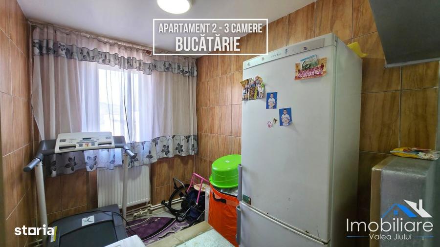 2 Apartamente - 2 ?i 3 camere, impreuna sau separat, Str. Traian - 15