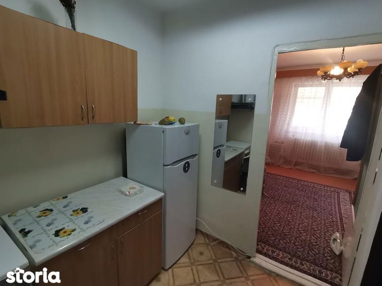 Camera,bucatarie,baie,et.3, zona Lazaret - 2
