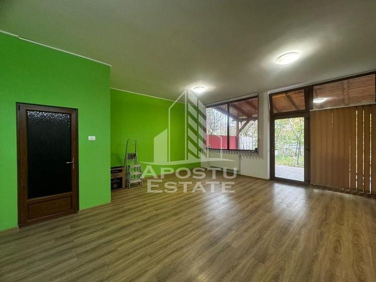 Casa individuala, 5 camere, 3 bai cu terasa si curte proprie de 400 mp - 2