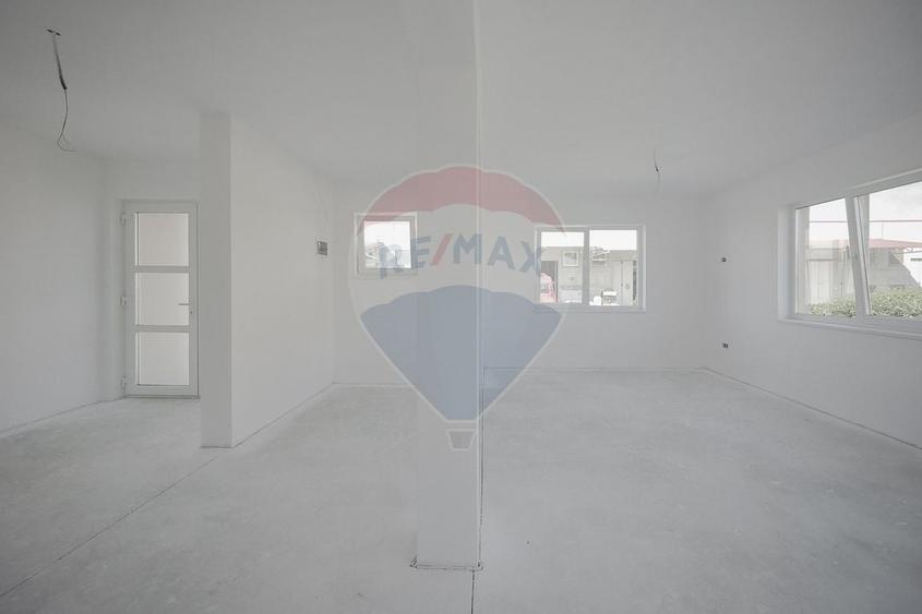 Casa noua cu 3 Dormitoare, de Vanzare, zona Iosia - 3