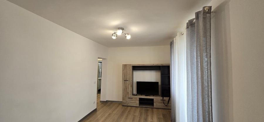 Apartament 3 camere de vanzare  Focsani, la cheie,  ultracentral,  52000 euro - 4