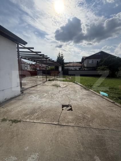 Spațiu comercial, de 100 mp, în Central