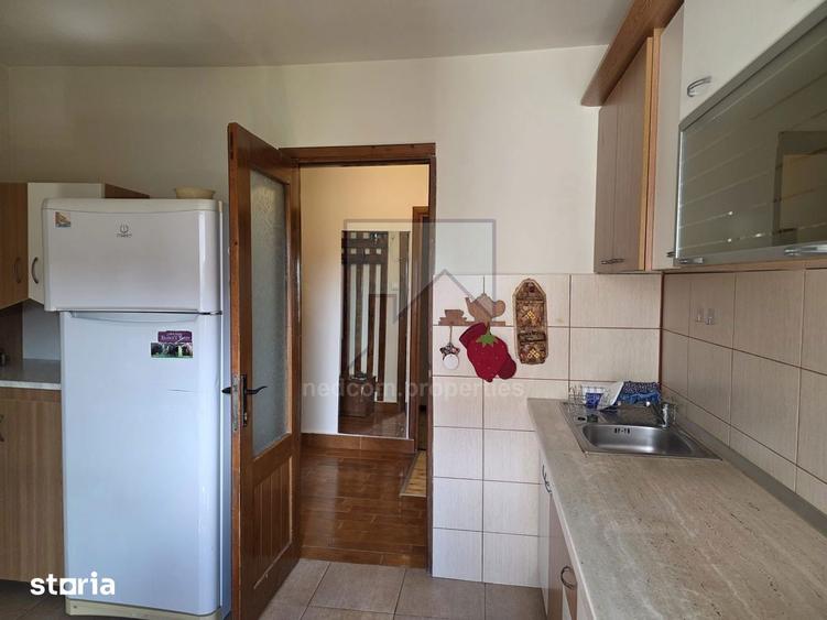 Apartament cu 3 camere decomandat în Rahova