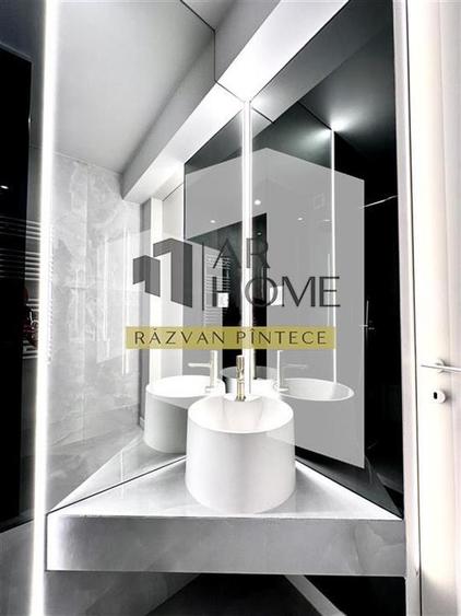 Apartament cu 3 camere decomandat în Pipera