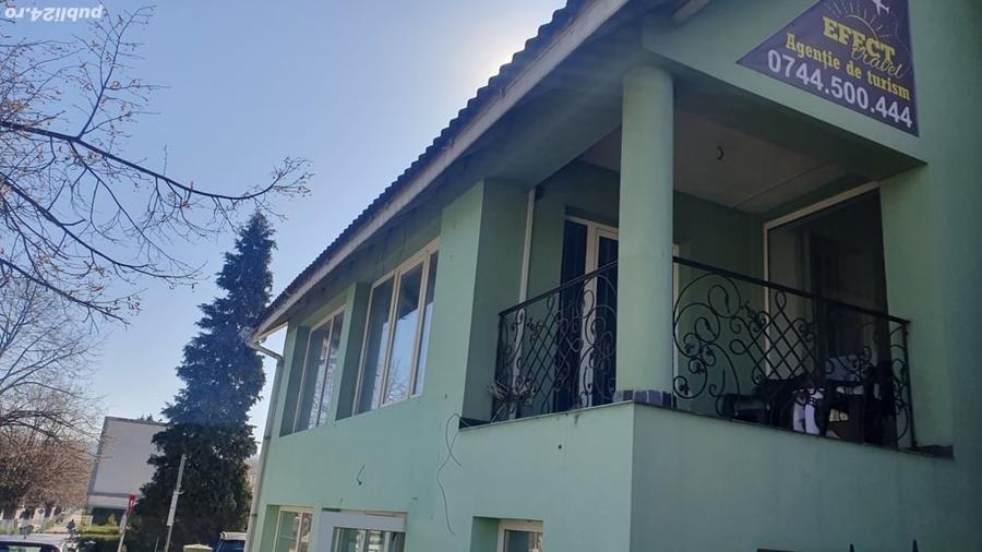 Spațiu comercial, de 28 mp, în Central