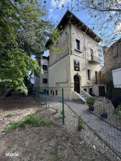 Apartament cu 2 camere în Eminescu