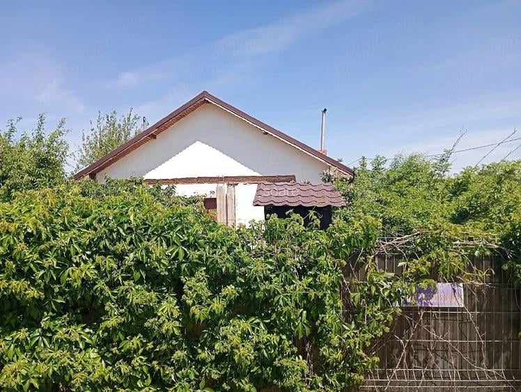 Casă cu Teren 500 Mp în Bujoreni