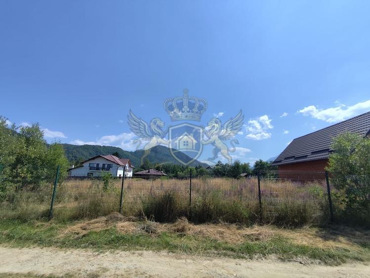 Teren Construcții intravilan de 1000 mp, în Central