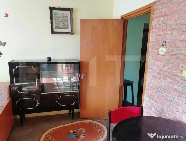 Apartament cu 2 camere decomandat în Negru Vodă