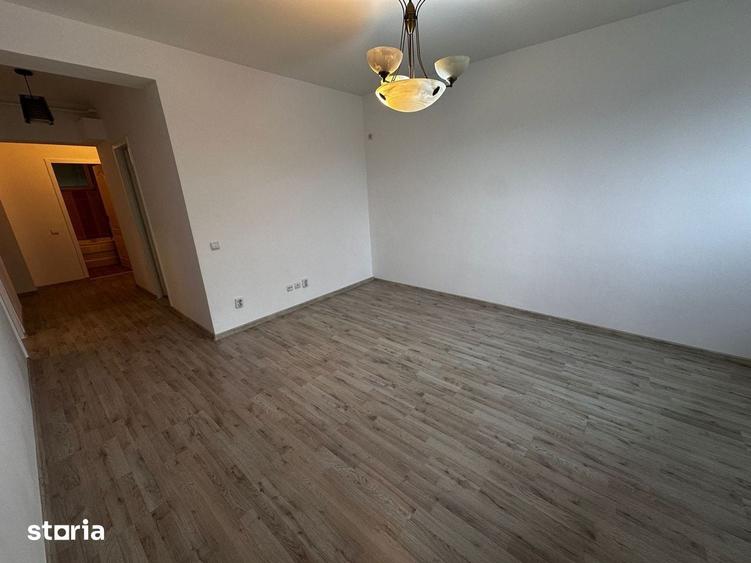 Apartament cu 3 camere decomandat în Chiajna