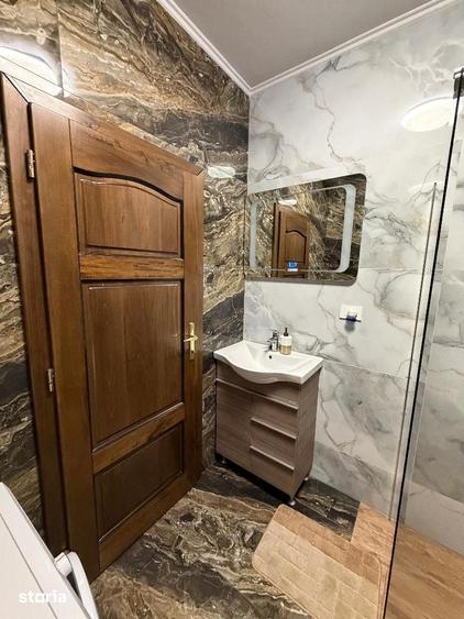Casă cu 3 camere cu Teren 4200 Mp în Rogerius