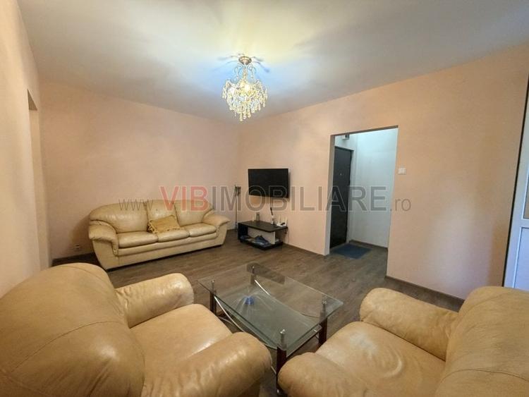 Apartament cu 2 camere semidecomandat în Grivița