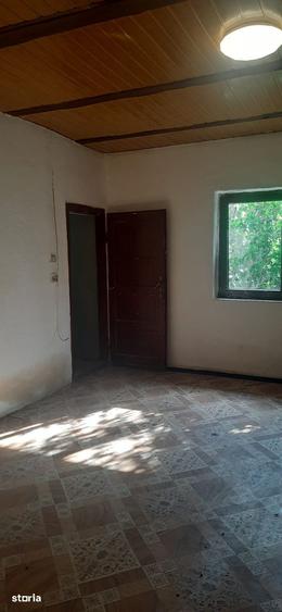 Casă cu 2 camere cu Teren 1000 Mp în Husasău de Tinca