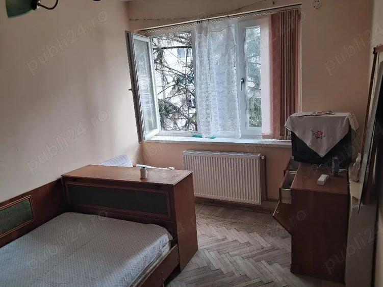 Apartament cu 2 camere decomandat în Ultracentral