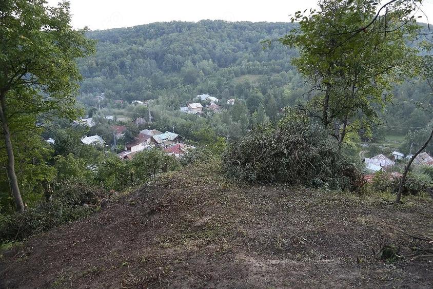 Teren de 2700 mp, în Telega