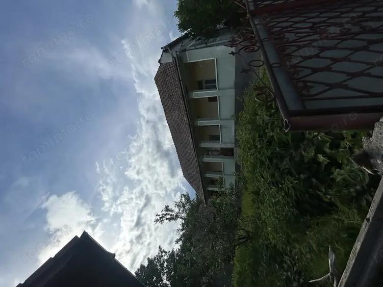 Casă cu 3 camere cu Teren 1400 Mp în Lopadea Veche