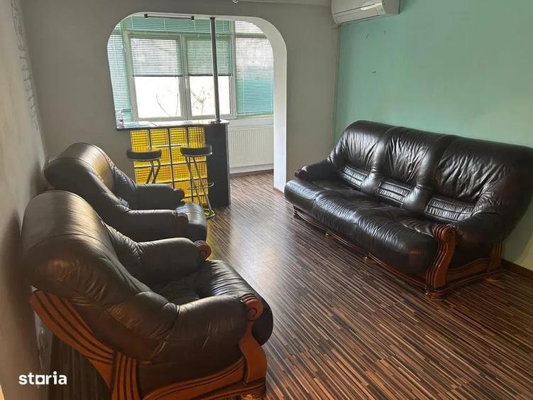 Apartament cu 4 camere semidecomandat în Drumul Taberei