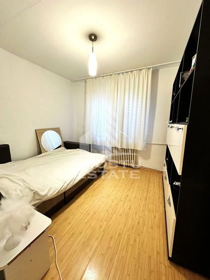 Apartament cu 3 camere decomandat în Aurel Vlaicu