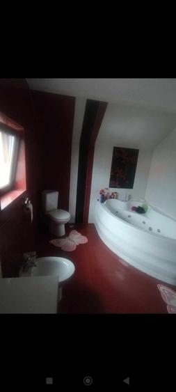 Casă cu 4 camere cu Teren 500 Mp în Sânpetru