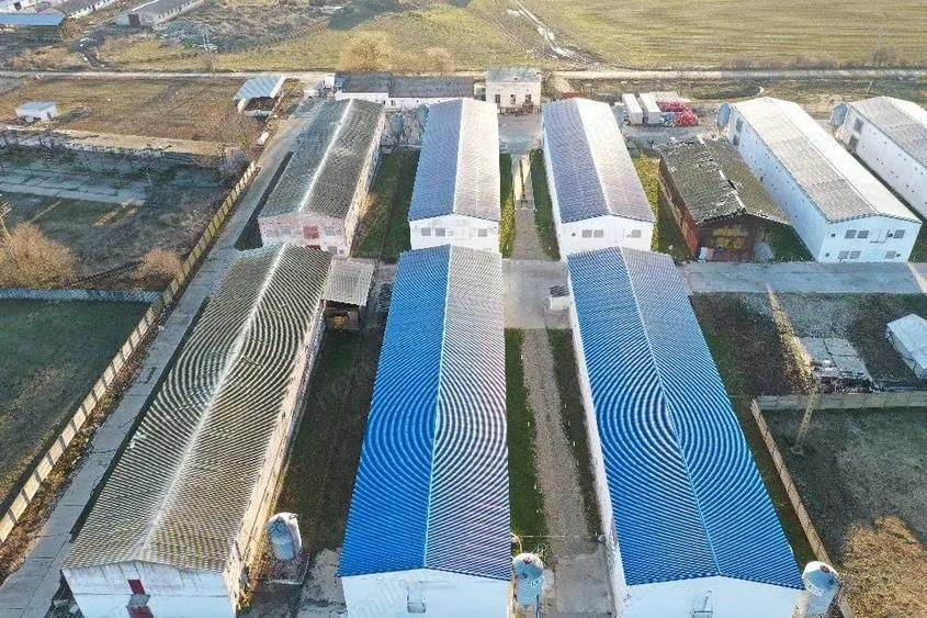 Spațiu comercial, de 1,200 mp, în Leș