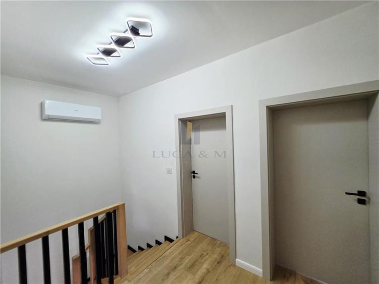 Duplex cu 4 camere cu Teren 300 Mp în Ghiroda