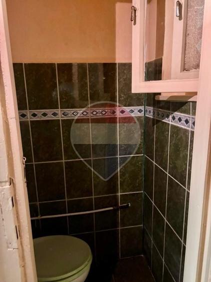 Apartament cu 3 camere semidecomandat în Grigorescu