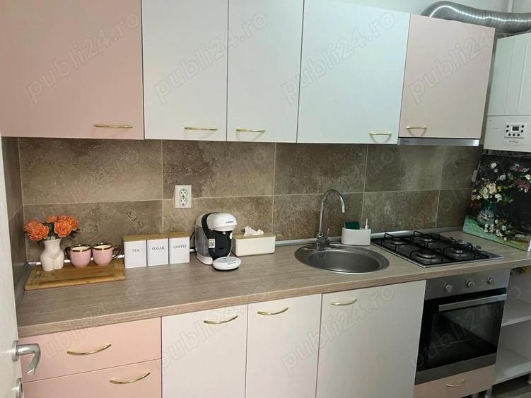 Garsoniera ,mobilata + loc de parcare - 2