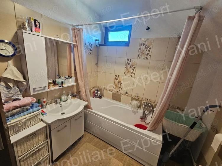 Casa de vanzare in Curtea de Arge?, strada Primaverii. - 4