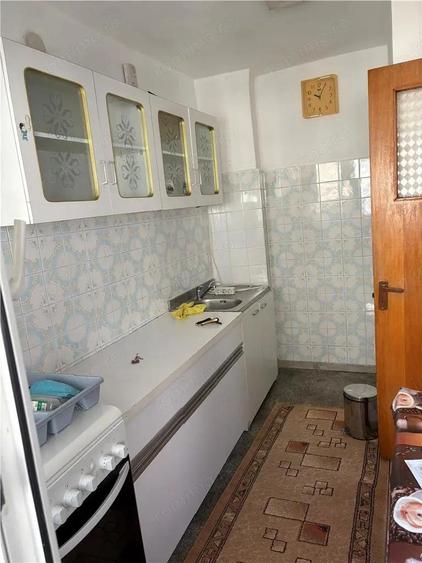 Apartament de doua camere de vanzare, 68 mp, metrou Obor - 14