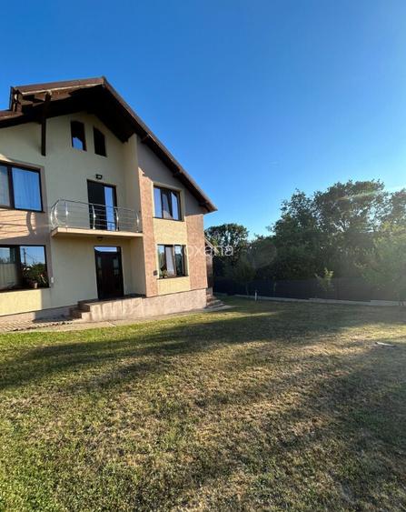 Casa Ciocanai-la 4 km de Cartier Trivale, 207 mp, complet mobilata
