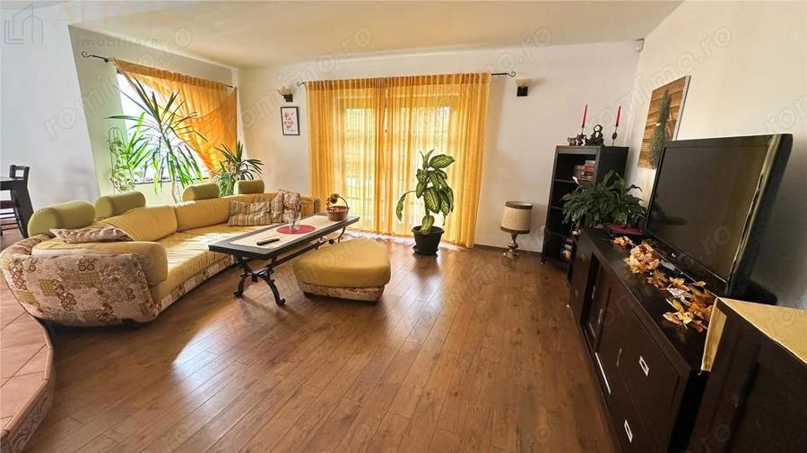 Casa Spatioasa 5 Camere, 325mp utili si Foisor, Teren 534mp - 14