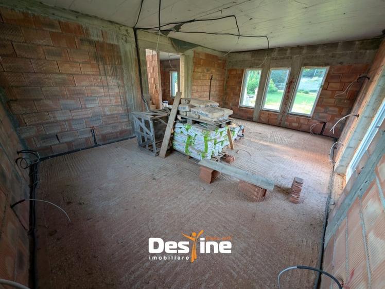 Dobrovăț - Casă la Roșu P+1+Pod 129 mp Utili 1000 mp Teren - 8