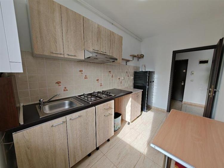 Inchiriem Garsoniera, Mobilata, Decomandata, Tractorul - 7