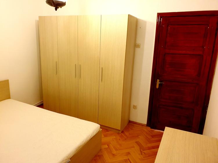 Vanzare apartament cu balcon zona IREG - 9
