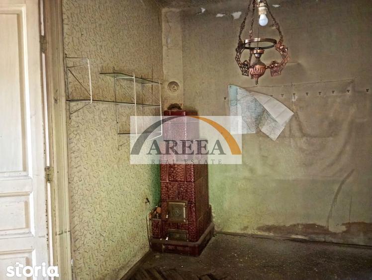 OPORTUNITATE - Popa Nan-Unirii - casa de renovat cu teren 432 mp - 2