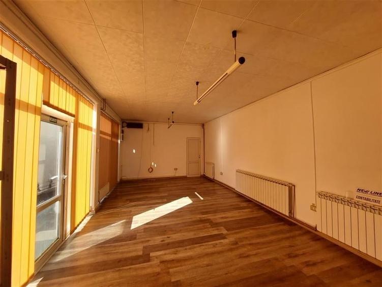 Spatiu de inchiriat in apropiere de aeroport si de autostrada! - 3