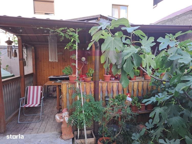 Casă cu 4 camere cu Teren 300 Mp în Prelungirea Ghencea